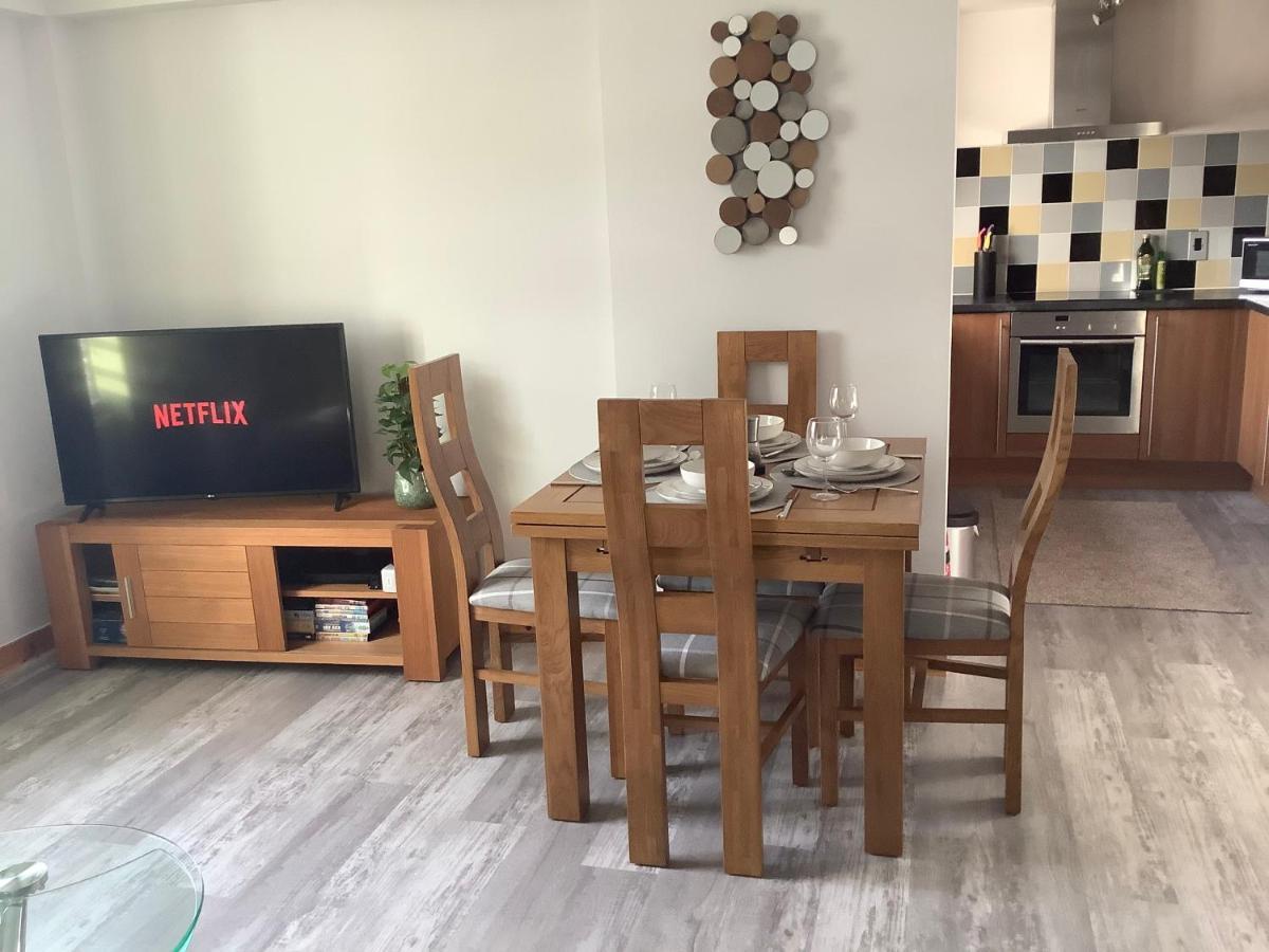 37 Farraline Court, City Centre Apartment อินเวอร์เนส ภายนอก รูปภาพ