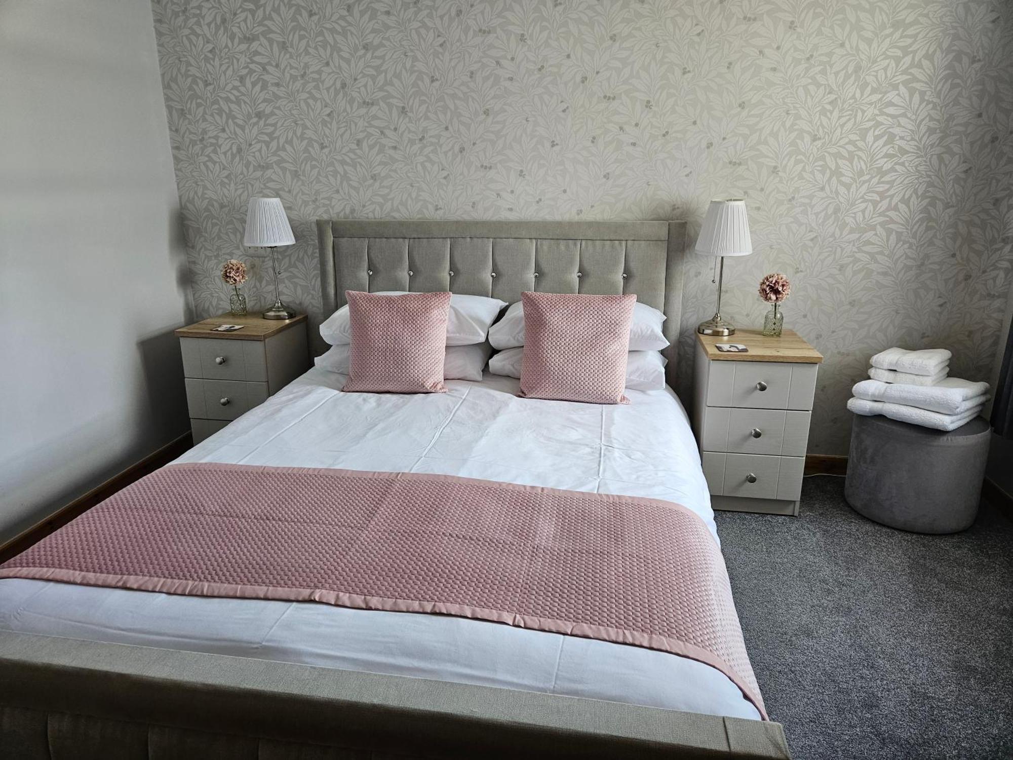 37 Farraline Court, City Centre Apartment อินเวอร์เนส ภายนอก รูปภาพ